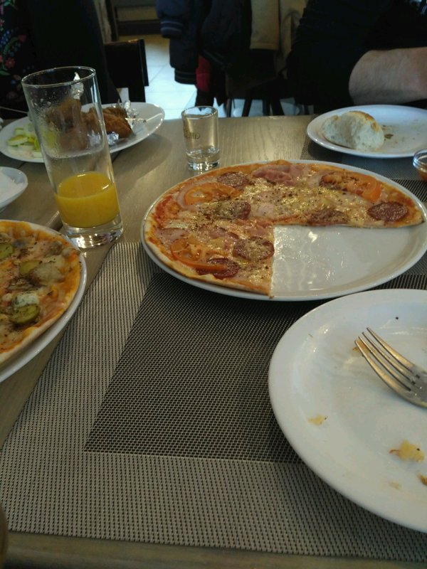 фотография Terra Pizza на улице Бурдейного