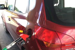 АЗС Белоруснефть, с рейтингом 3.1 - находится по адресу Минский район, Ждановичский сельсовет, 34-й км МКАД 